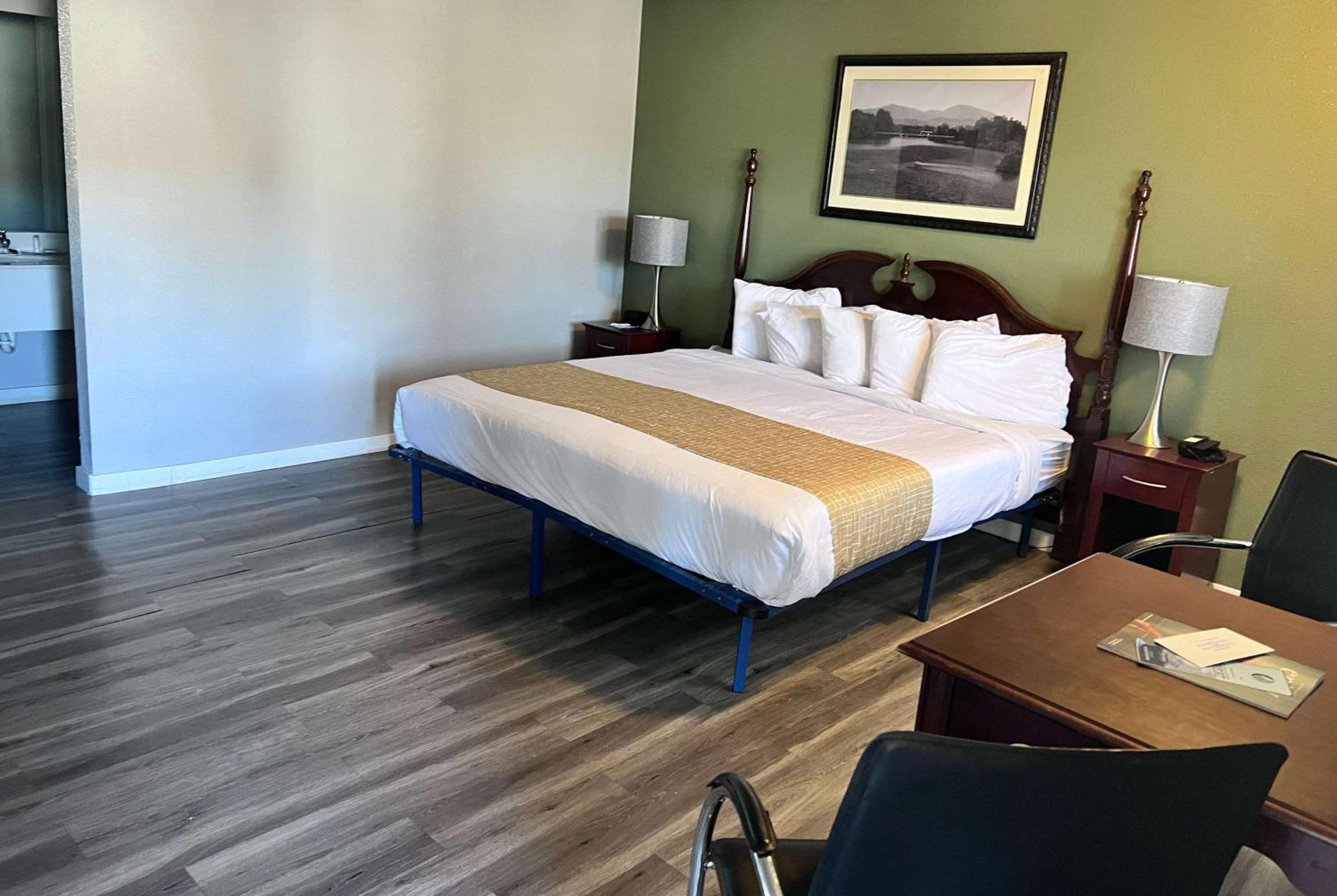 Travelodge By Wyndham Redding Ca Zewnętrze zdjęcie