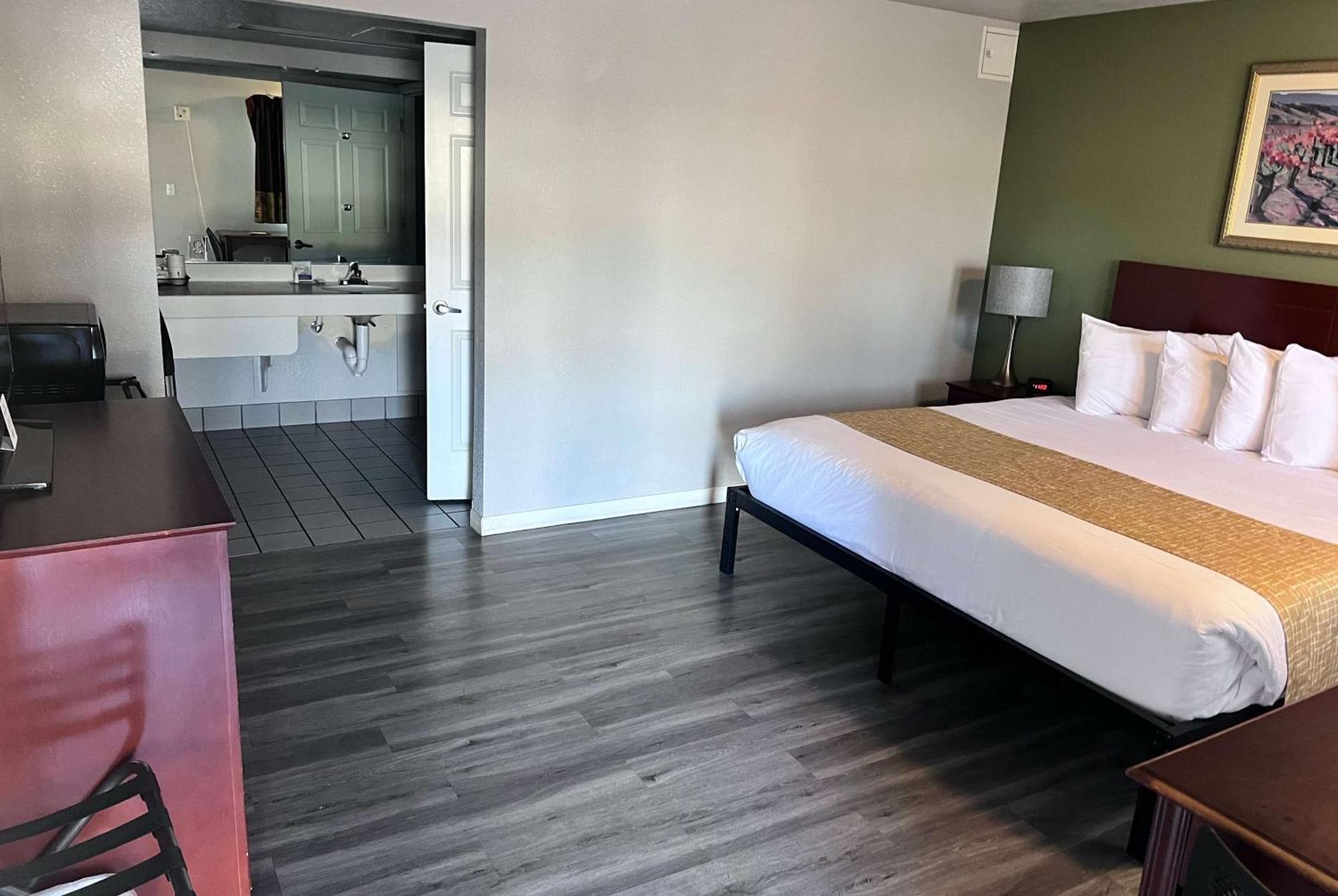 Travelodge By Wyndham Redding Ca Zewnętrze zdjęcie