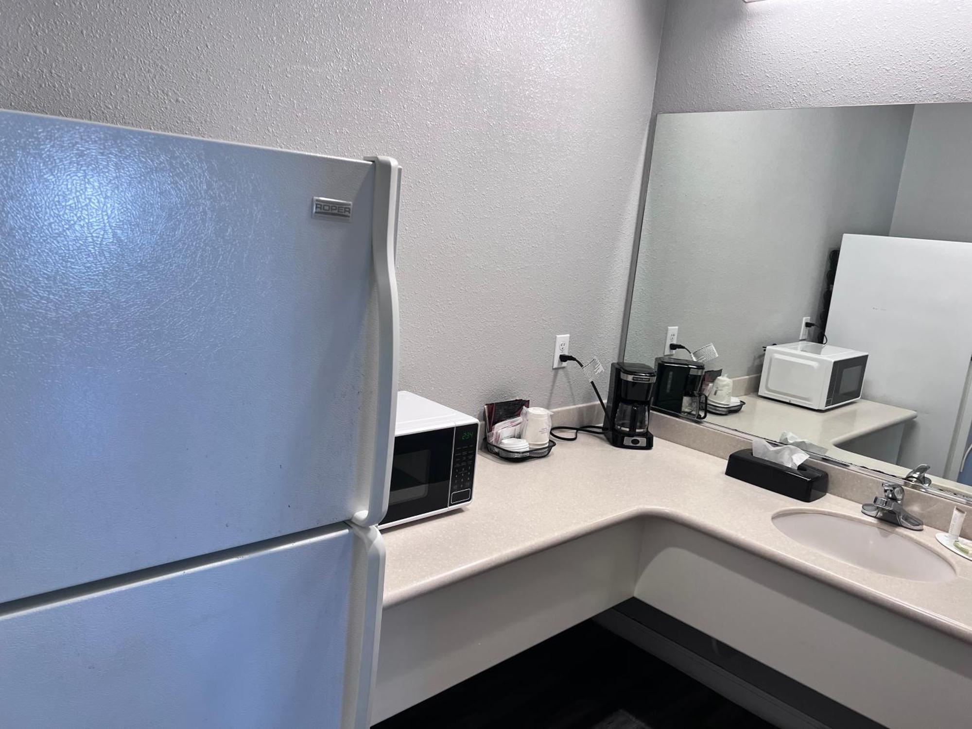 Travelodge By Wyndham Redding Ca Zewnętrze zdjęcie