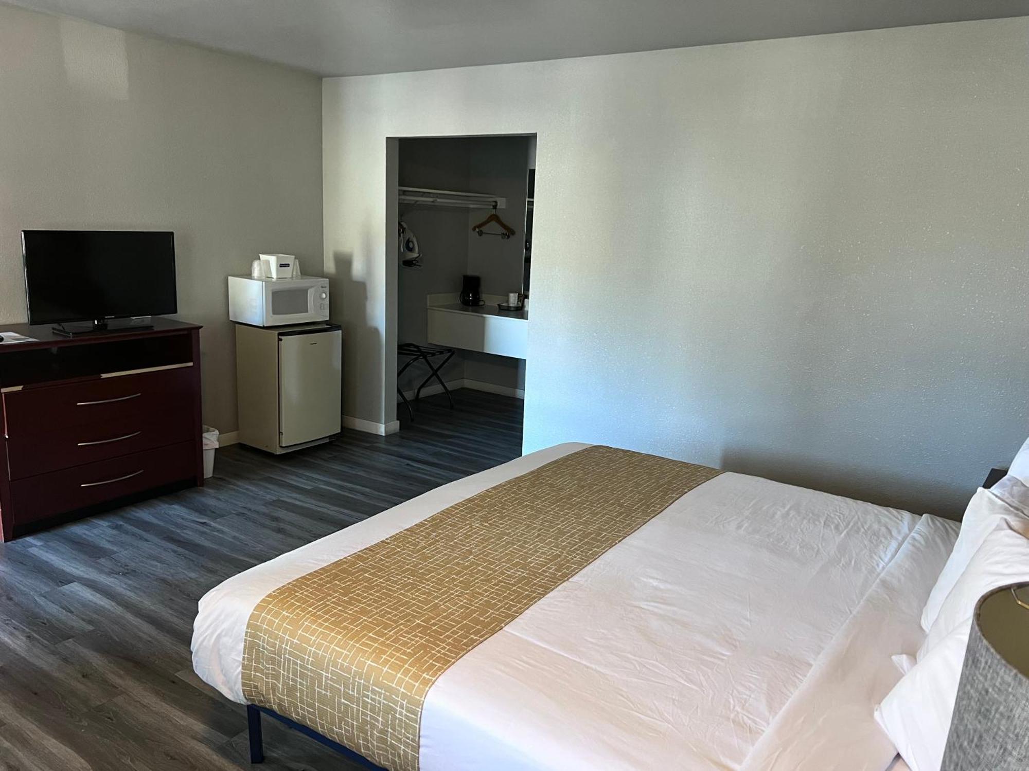 Travelodge By Wyndham Redding Ca Zewnętrze zdjęcie