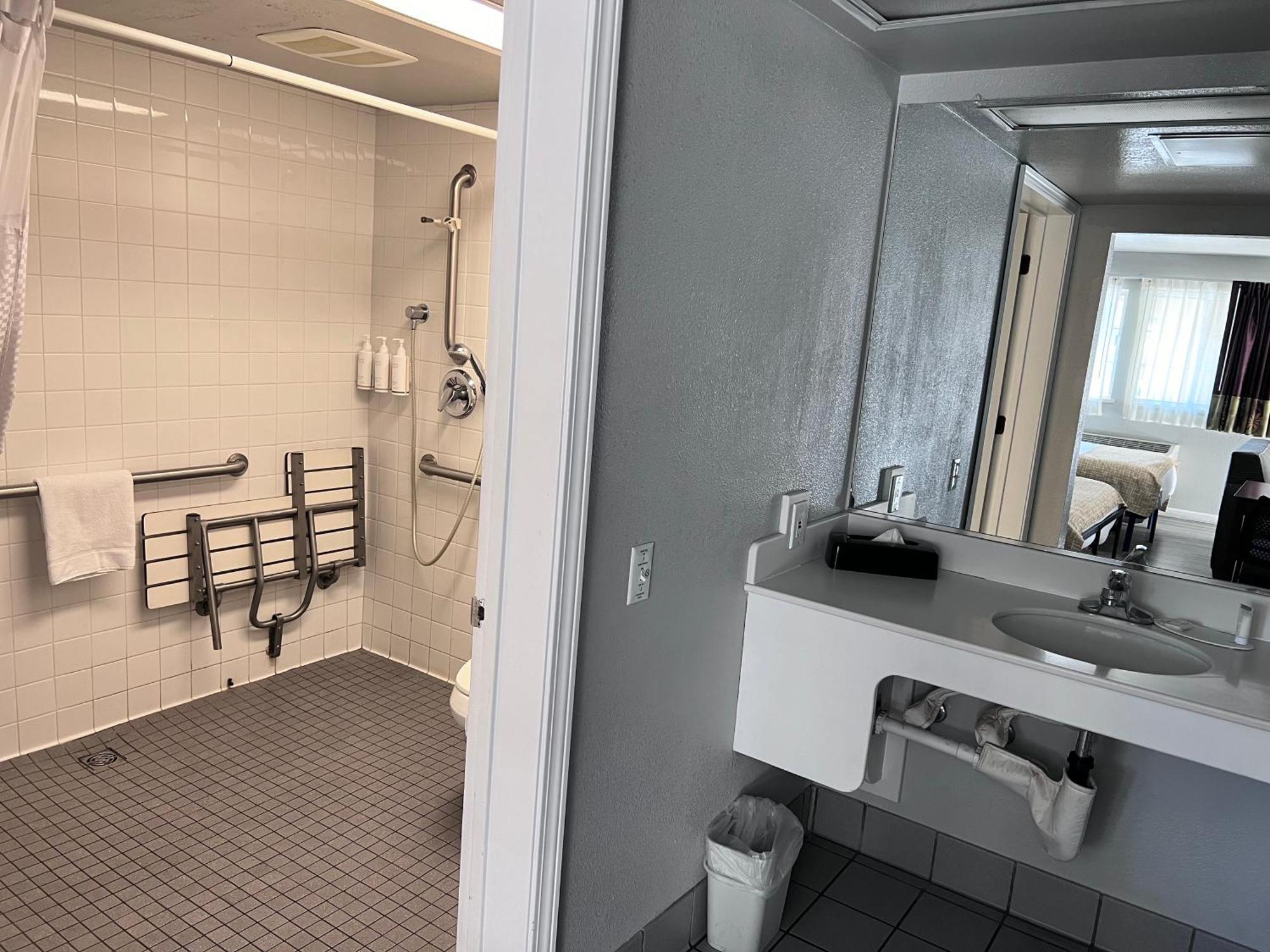 Travelodge By Wyndham Redding Ca Zewnętrze zdjęcie
