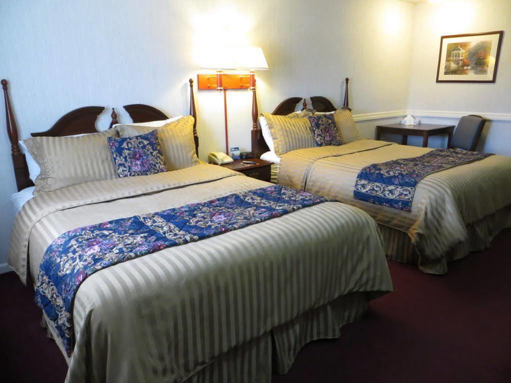 Travelodge By Wyndham Redding Ca Zewnętrze zdjęcie