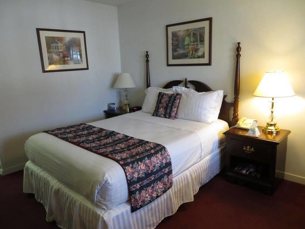 Travelodge By Wyndham Redding Ca Zewnętrze zdjęcie